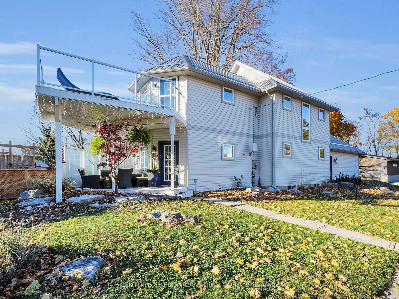 Detached House for sale at 379 Front Street, Central Elgin, Port Stanley, N5L 1G2 - MLS: X12148254