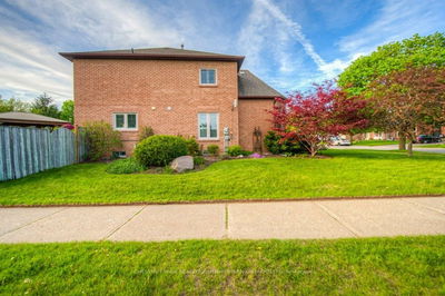 1 Melissa Crt, North Dumfries -  image-0-3