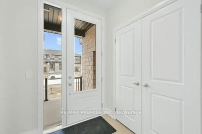 138 Corley St, Kawartha Lakes - Lindsay image-0-2