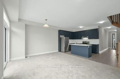 138 Corley St, Kawartha Lakes - Lindsay image-0-3