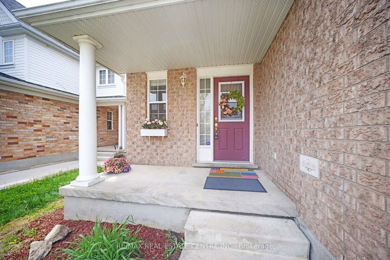 95 HOUGHTON St, Cambridge, N3C 4L2 | Image 3