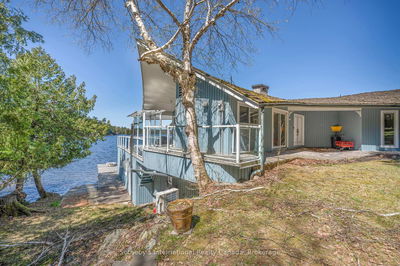 Unit Unit 1 — 1281 Brackenrig Rd, Muskoka Lakes - Watt image-0-3