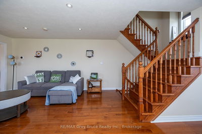 1487 14th Ave, Owen Sound - Owen Sound image-0-4