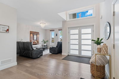 1225 Silverfox Dr, London North - North S image-0-4