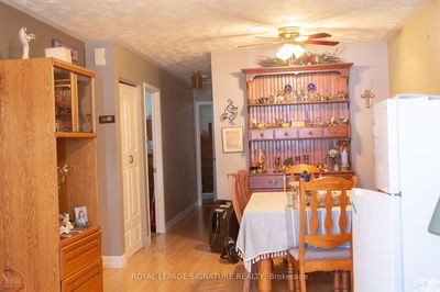 431 Dudley Ave, North Bay - Central image-0-3