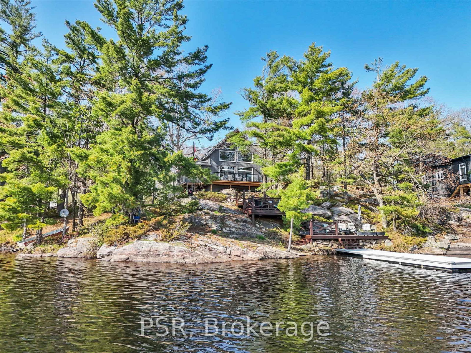 Detached House sold at 1028 Marshall Drive, Gravenhurst, Ontario, P1P 1R2 - Muskoka (S) - MLS: X12148774
