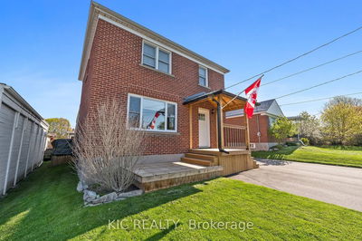 4 Brunswick Ave, Port Hope - Port Hope image-0-3