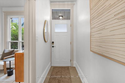 68 Alanson St, Hamilton - Stinson image-0-1
