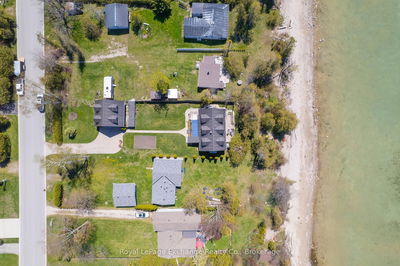 185 Huron Rd, Huron-Kinloss - Huron-Kinloss image-0-1