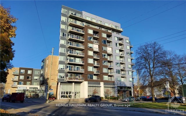 211 - 7 MARQUETTE Avenue
