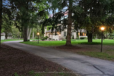 2 Lansdowne Park Cres, Middlesex Centre - Komoka image-0-1
