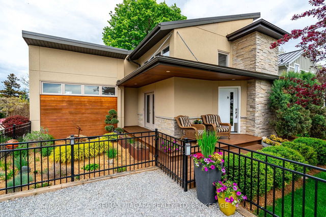 1134 Lakeshore Road