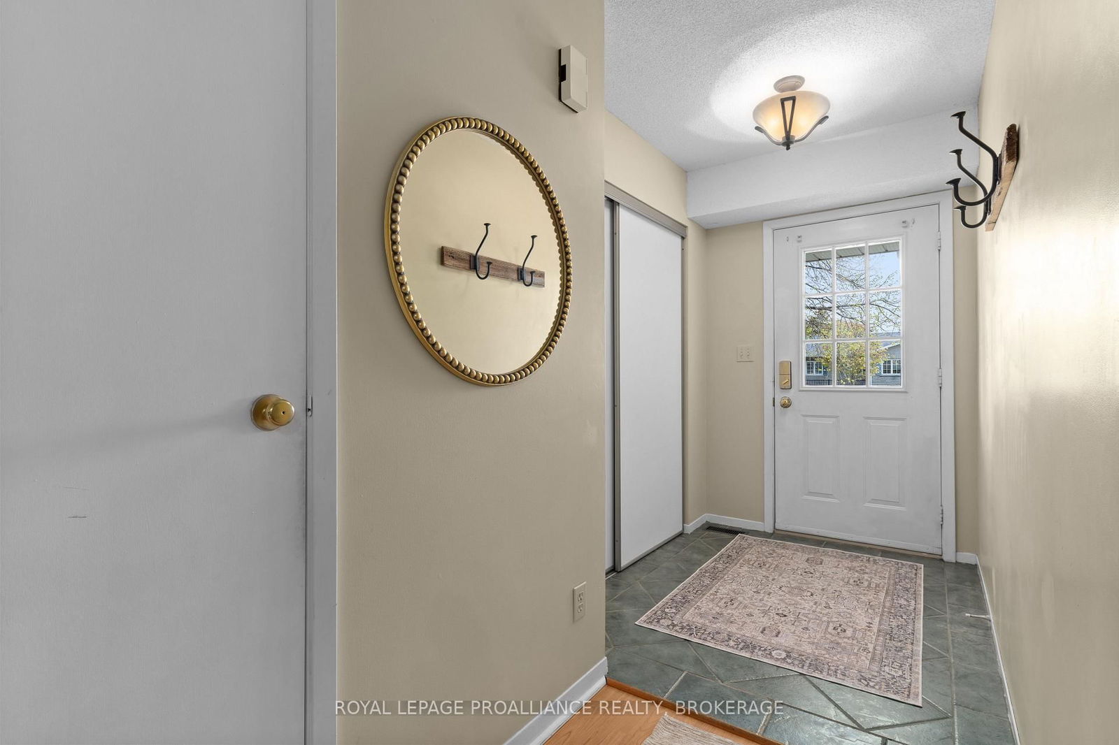Townhouse for sale at 105 Davey Crescent, Loyalist, Amherstview, K7N 1X7 - MLS: X12149667