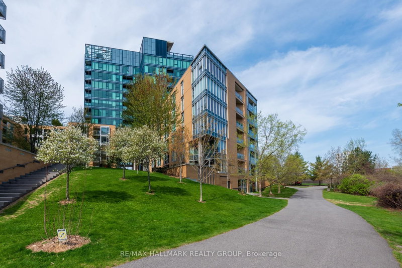 311 - 200 Lett St, Ottawa, K1R 0A7 | Image 2