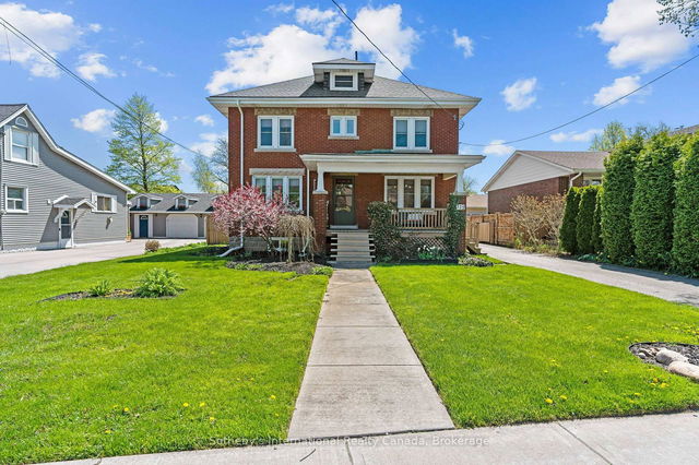 122 Lake Avenue Drive