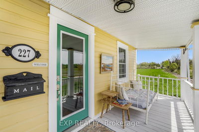 227 Mill St, Champlain - Vankleek Hill image-0-3