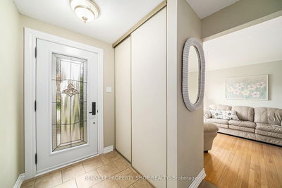 437 Rougemount Cres, Orleans - Fallingbrook/Gardenway South image-0-2