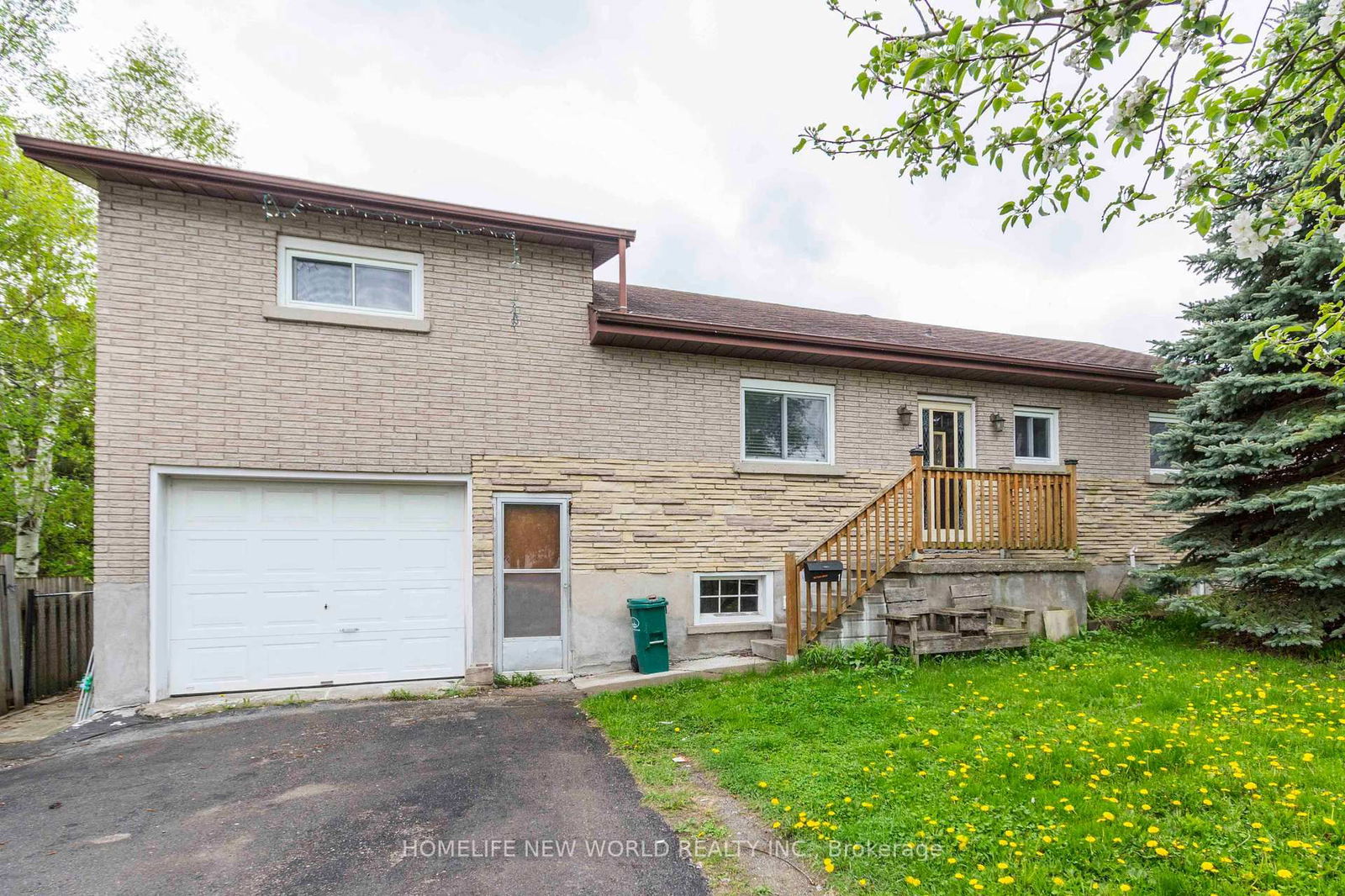 Detached House for sale at 41 Alfred Street, Quinte West, Trenton Ward, K8V 2B2 - MLS: X12149824