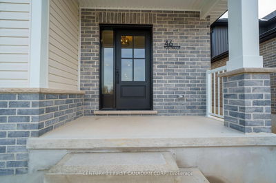 27 Postma Cres, North Middlesex - Alisa Craig image-0-2
