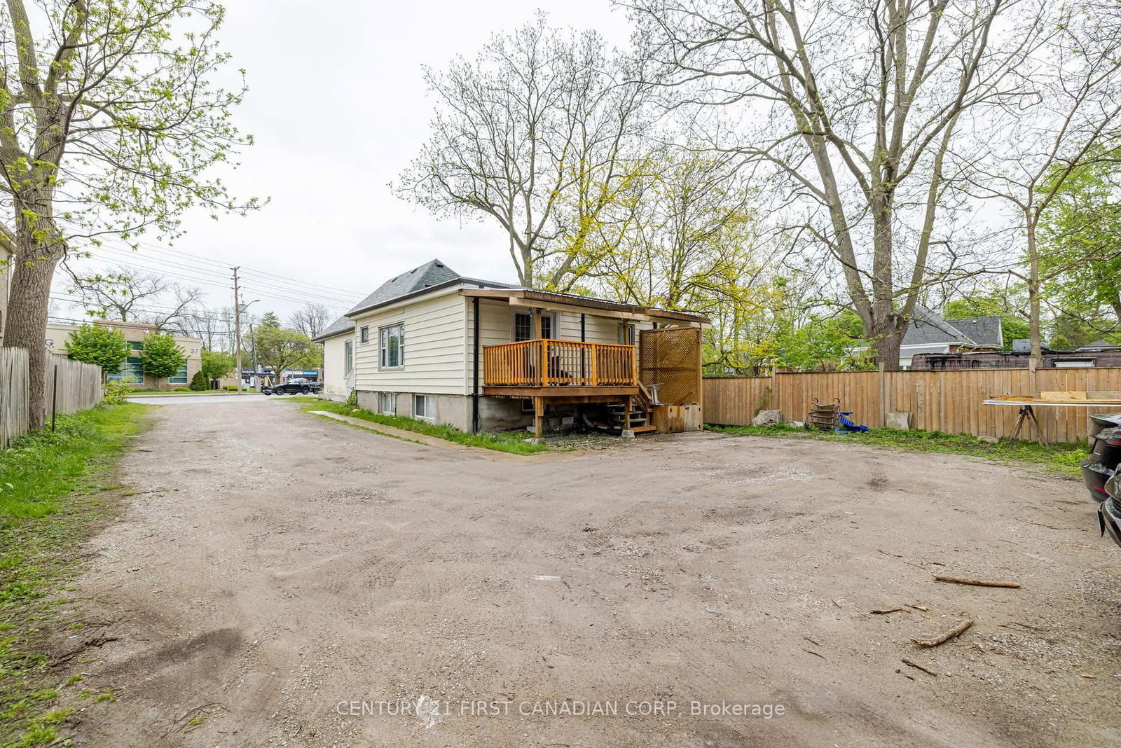 Listing Image 25