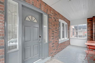 Unit Main — 38 Ashford Blvd, Hamilton - Blakeley image-0-3