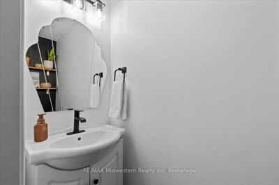 759 York Ave, North Perth -  image-0-3
