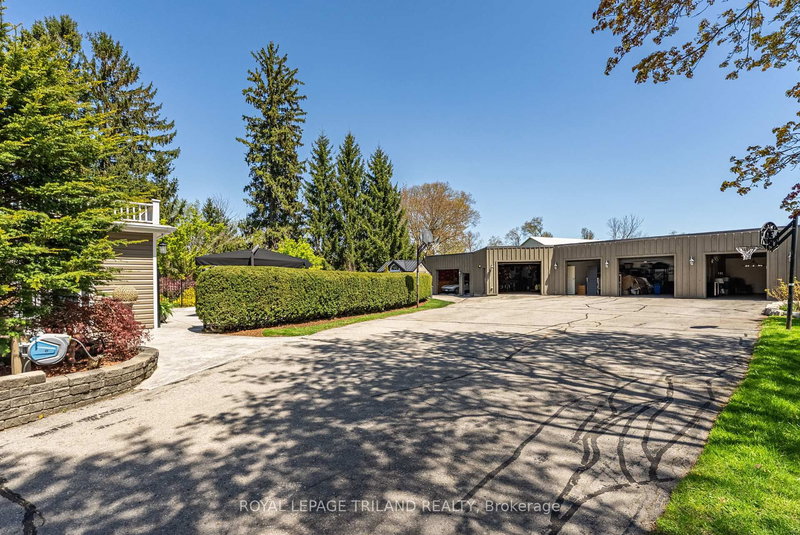 6058 STONE CHURCH Rd, Central Elgin, N0L 2L0 | Image 3