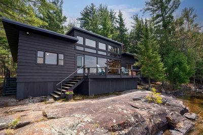 2 R 8 North Bohemia Island, Muskoka Lakes - Medora image-0-3