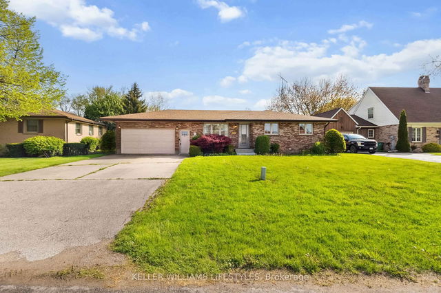 4 Anne Crescent