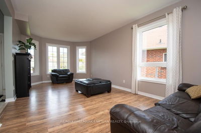 962 Baker St, Peterborough North - 1 North image-0-3