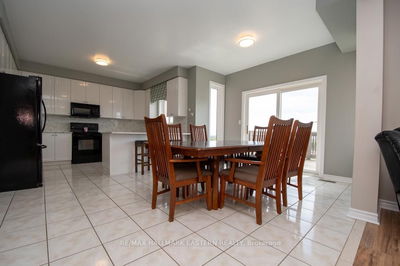 962 Baker St, Peterborough North - 1 North image-0-4