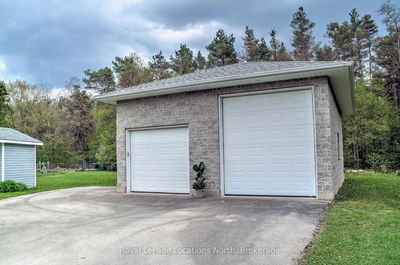 30 Pine Tree Dr, South Bruce Peninsula - South Bruce Peninsula image-0-3