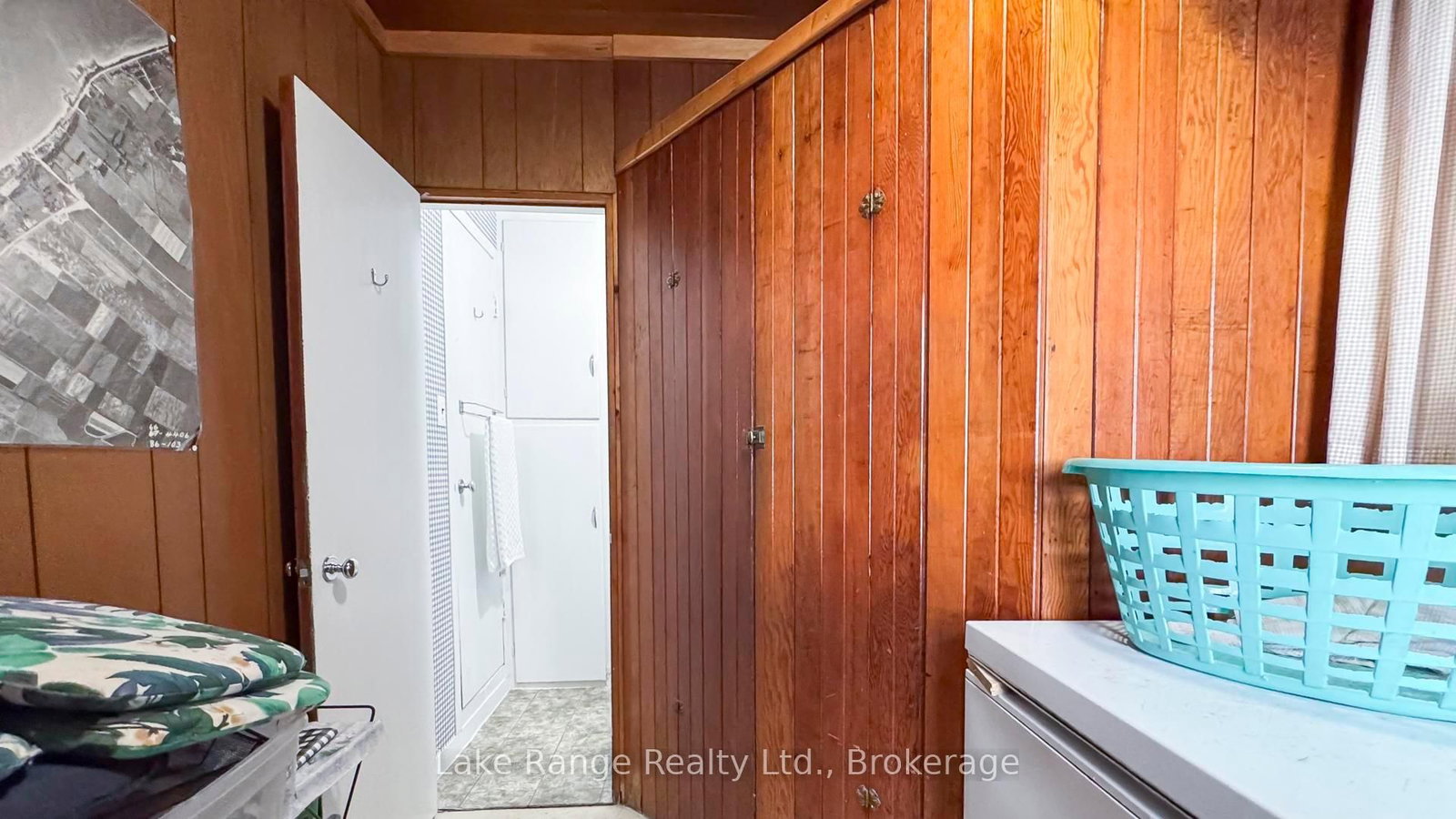 Listing Image 44