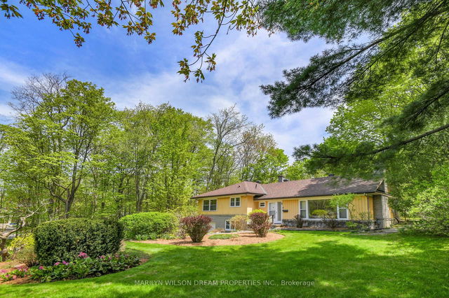 1 Amberly Place