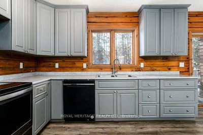 19 Mccrea Crt, Tweed - Hungerford (Twp) image-0-2