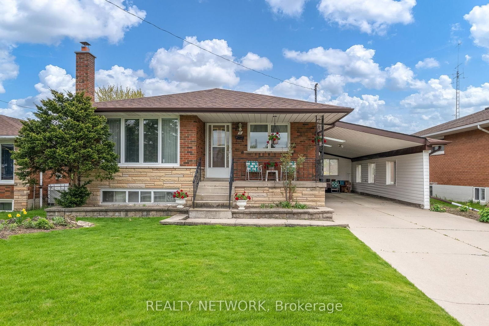 Detached House for sale at 71 Lilacside Drive, Hamilton, Thorner, L8V 2L5 - MLS: X12150550