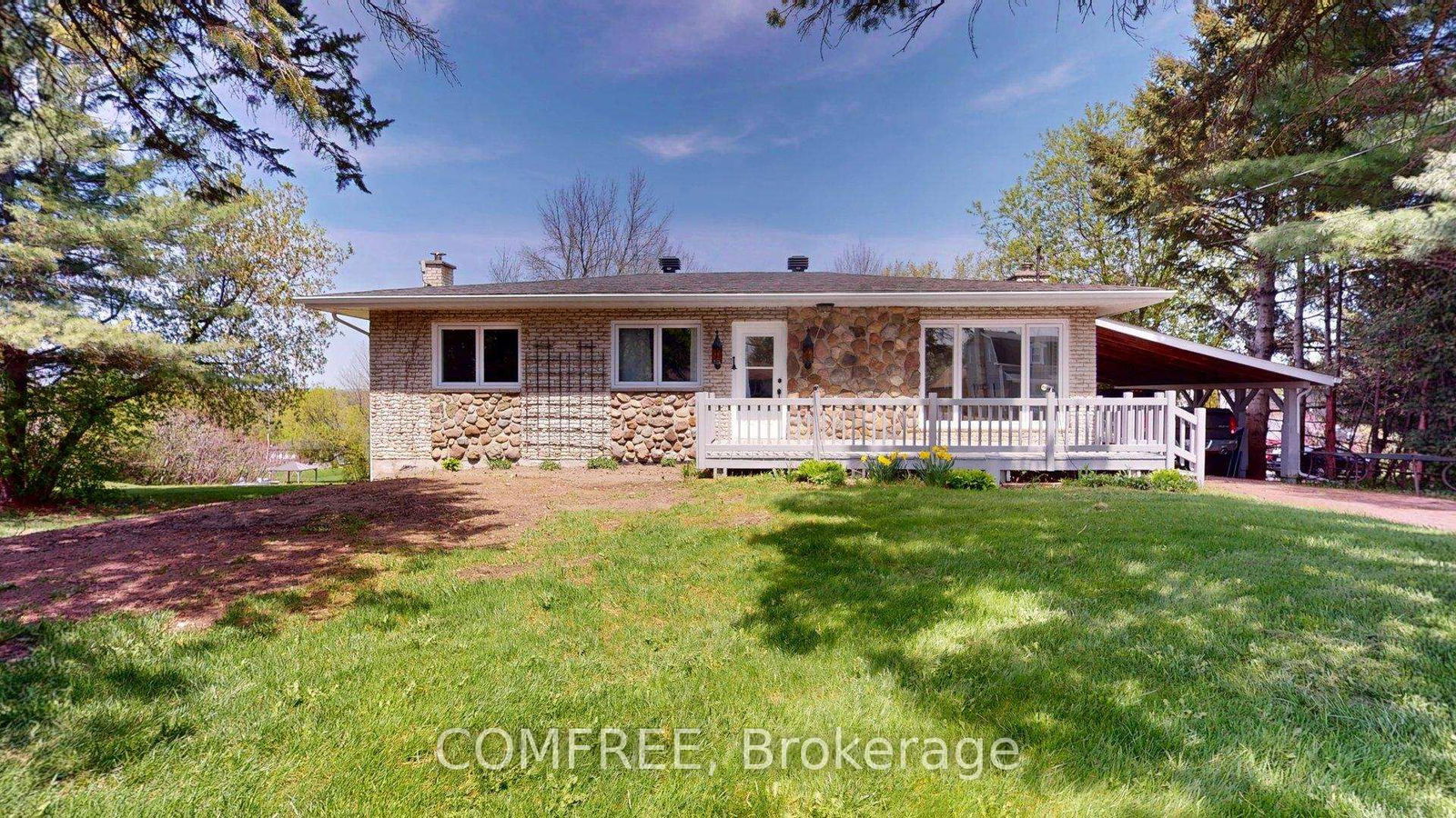 Detached House for sale at 2055 Principale Street, East Hawkesbury, East Hawkesbury Twp, K0B 1B0 - MLS: X12150587