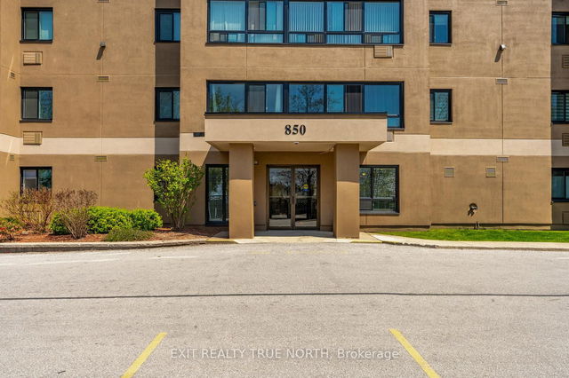 204 - 850 6th Street
