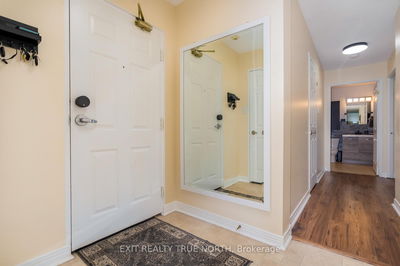 Unit 204 — 850 6th St, Owen Sound - Owen Sound image-0-2