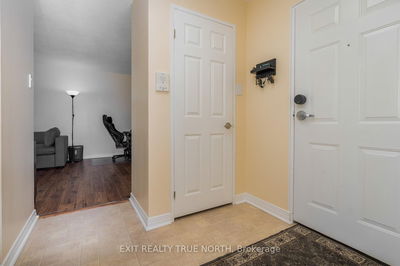 Unit 204 — 850 6th St, Owen Sound - Owen Sound image-0-3