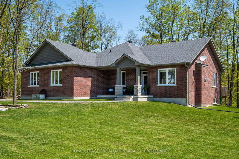 4470 Larry York Rd, Battersea - Frontenac South image-0-0