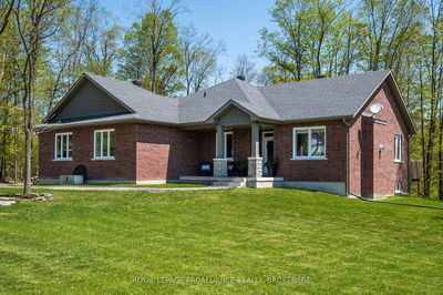 4470 Larry York Rd, Battersea - Frontenac South