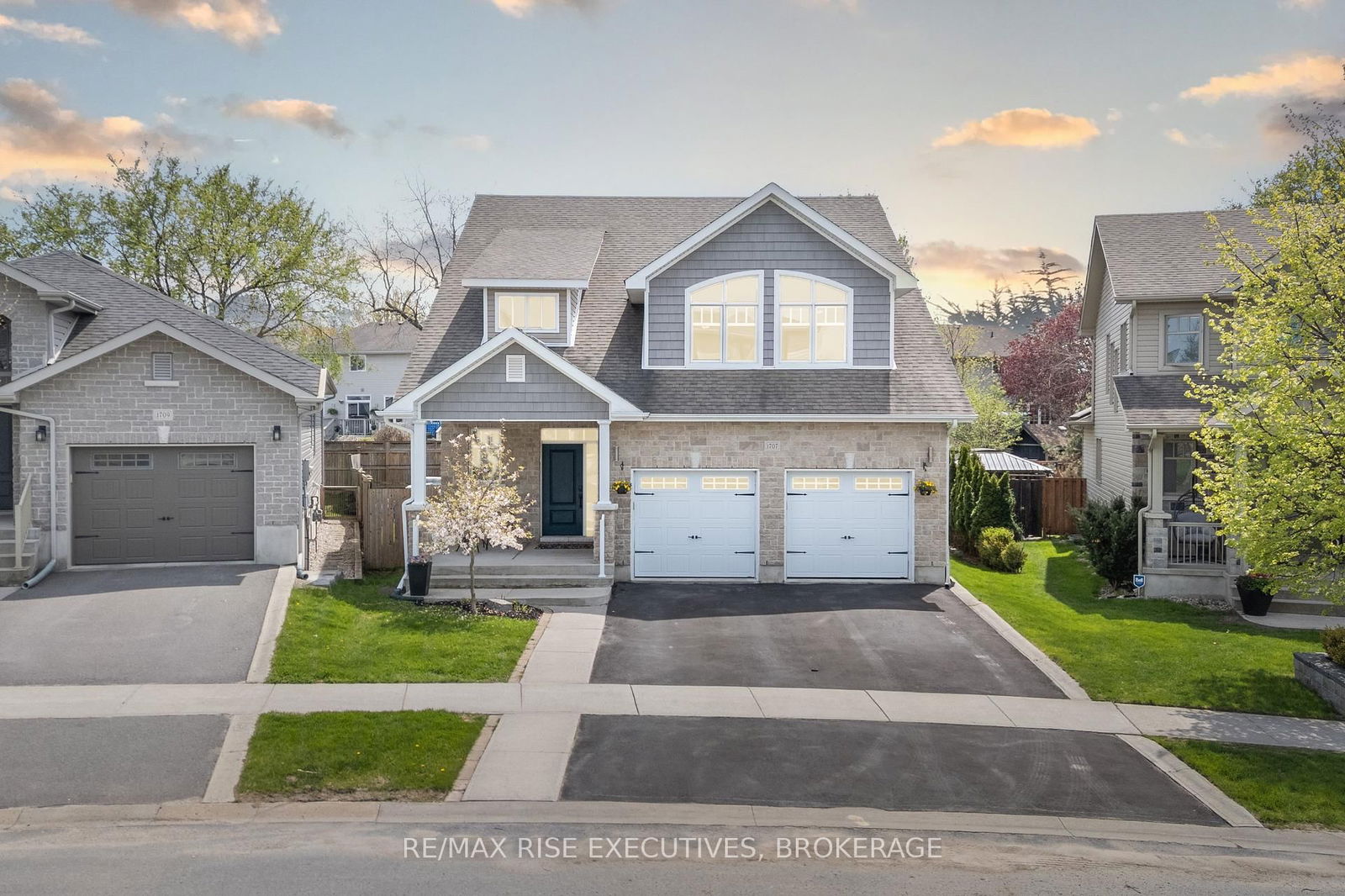 Detached House for sale at 1707 REGINALD BART Drive, Kingston, Kingston East (Incl Barret Crt), K7K 0E7 - MLS: X12150767
