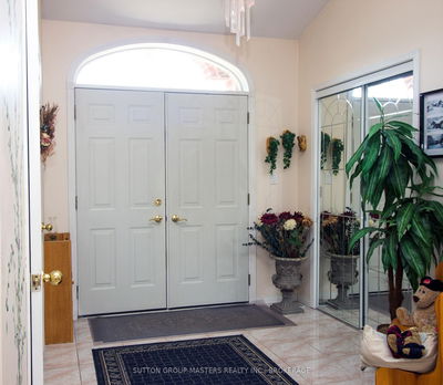 4907 Alex McLean Lane, Battersea - Frontenac South image-0-2