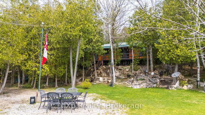 37 Hope Dr, Northern Bruce Peninsula - Northern Bruce Peninsula image-0-1