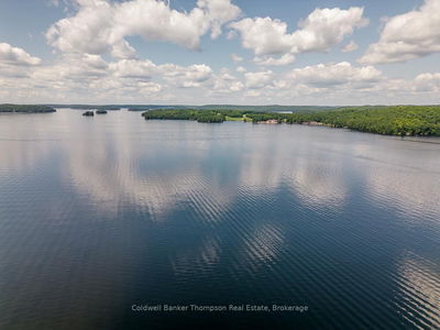 1381 OLD 117, Lake of Bays - Ridout image-0-3