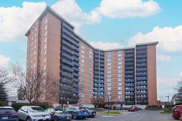 811 - 2000 Jasmine Crescent