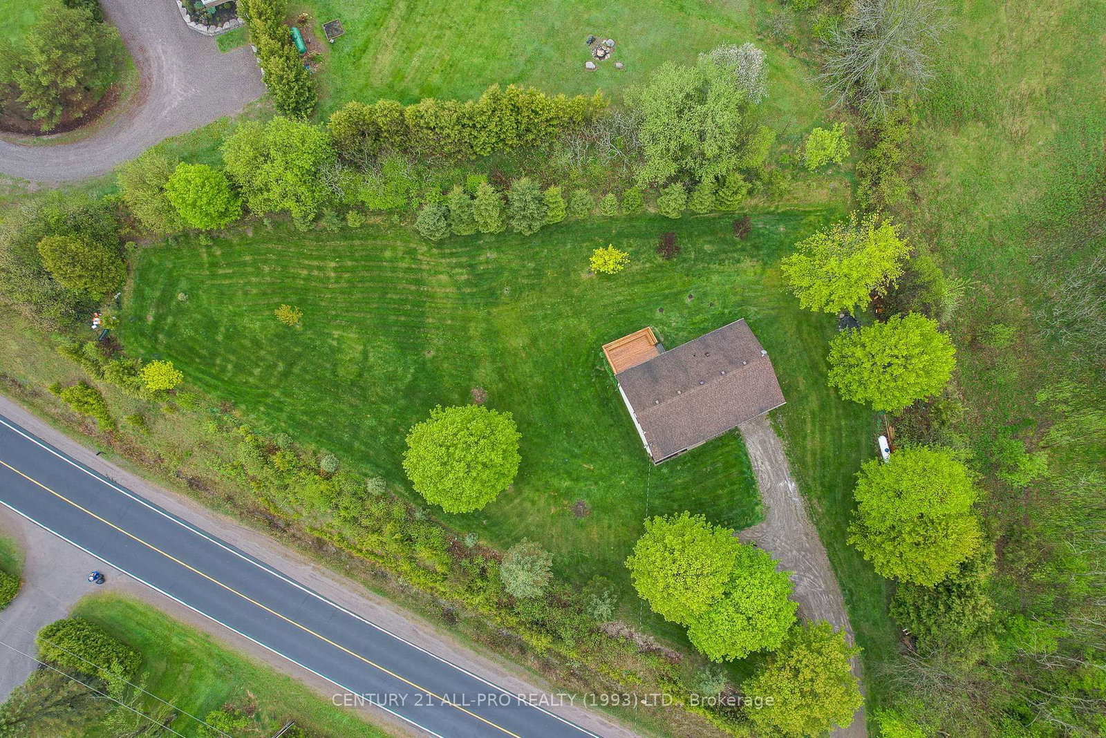 Listing Image 46
