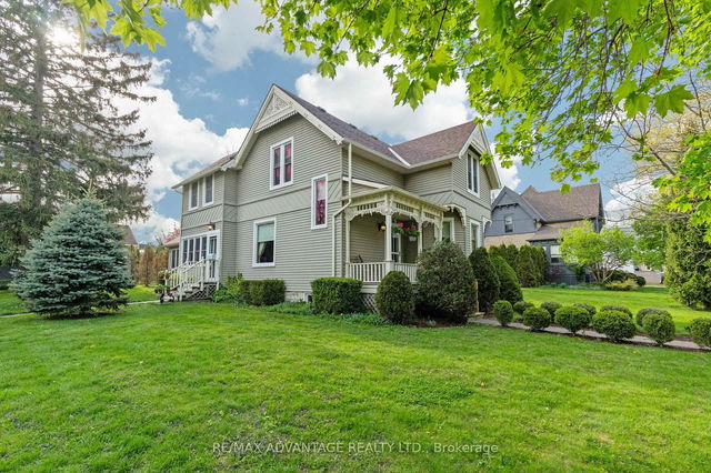 32 St Andrew Street S