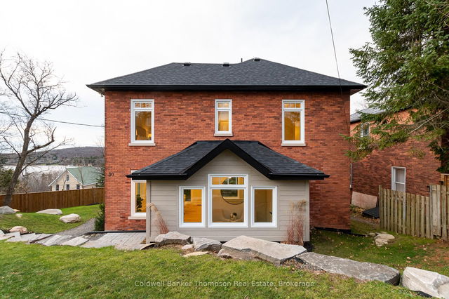 30 Minerva Street W